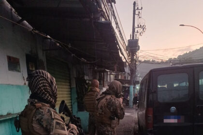 Bope faz operação na Serrinha, em Madureira