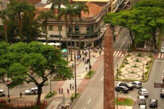 Em Petrópolis, a turma da política já aponta os pré-candidatos a deputado estadual e federal, mas teme que a pulverização de aspirantes reduza a chance de eleger parlamentares da cidade