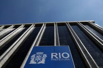 Proposta da prefeitura pode dificultar quem tem valores a receber do município