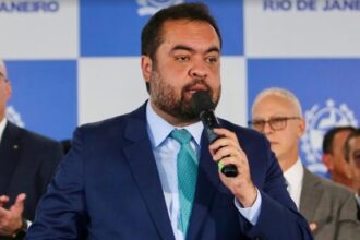 Castro conversa com cúpula da segurança pública e, mais tarde, Polícia divulga novo balanço da operação
