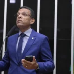 "[Eram] meninos que nunca portaram fuzis, mas estão sendo contados no pacote como se fossem bandidos", disse Otoni de Paula