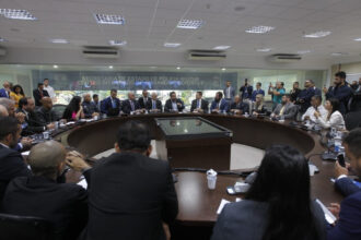 Secretário diz que corpo decapitado em operação pode ser ato de traficantes