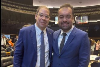 Castro mostra força política em Brasília e derruba vetos de Lula ao Propag