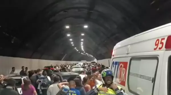 Depois do incêndio no Túnel Rebouças, bombeiros orientam motoristas sobre como agir nesses casos