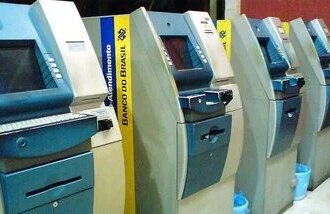 Fraude com 'chupa-cabra' no Bando do Brasil assusta clientes no Rio