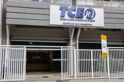 O Tribunal de Contas do Estado (TCE) proibiu repasses do Governo do Estado do Rio de Janeiro para a Fundação São Francisco de Assis em contrato de R$ 21,8 milhões