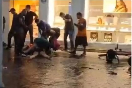 Temporal no Rio: Paes grava vídeo, população leva choque