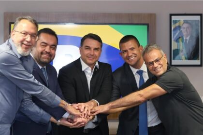 Chapa governo do Rio: Flavio Bolsonaro, Douglas Ruas, Rogerio Lisboa, Castro e Canella