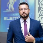 'Entre plumas, paetês e ilícitos eleitorais', por Tiago Santos