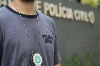 Cláudio Castro abre mais de 400 vagas na Polícia Civil