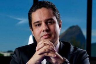 O advogado Victor Travancas