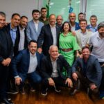 prefeitos e lideranças do Noroeste Fluminense