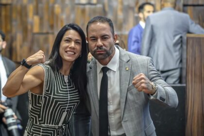 India Armelau e Deputado Poubel