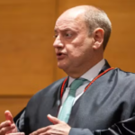 O governador em exercício, Ricardo Couto