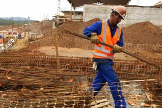 Canteiro de obras do reassentamento de Bento Rodrigues