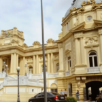 Fachada do Palácio Guanabara, sede do governo do estado