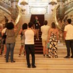 Theatro Municipal terá visita guiada em Libras para grupo do Ines