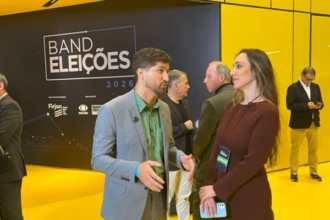 Eleições 2026: William Siri é o primeiro candidato a chegar para o debate