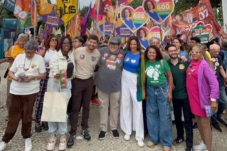 Siri abre campanha no Aterro e mira força do PSOL nas urnas do Rio