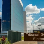 Sede do Tribunal Superior Eleitoral (TSE), em Brasília, onde ministros discutirão o uso de inteligência artificial nas eleições.