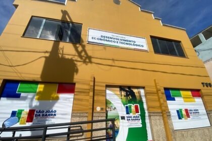 Fachada da Secretaria de Desenvolvimento Econômico e Tecnológico de São João da Barra.