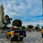 Viatura e agente da Força Municipal na Avenida Presidente Vargas, no Centro do Rio.